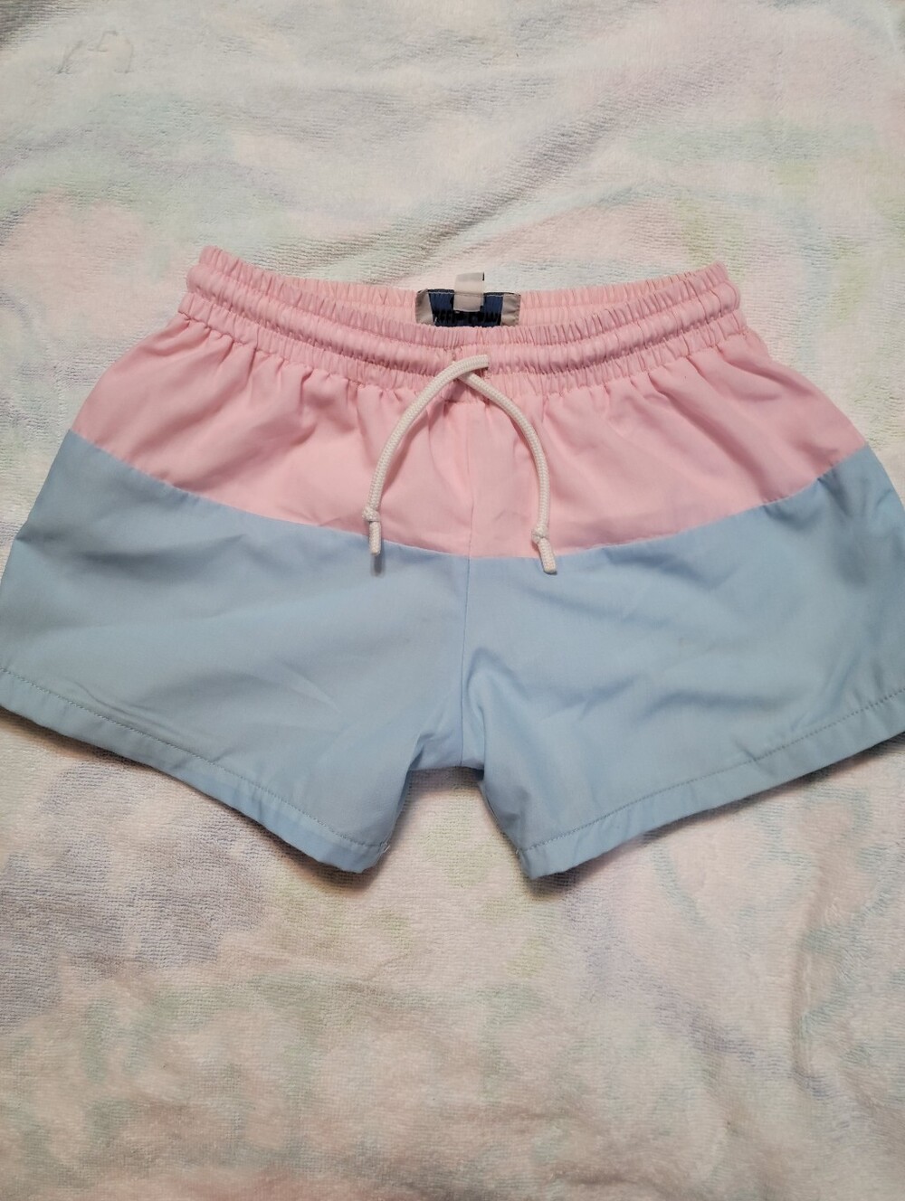 Little lamb & co pink blue swimtrunks sz 6